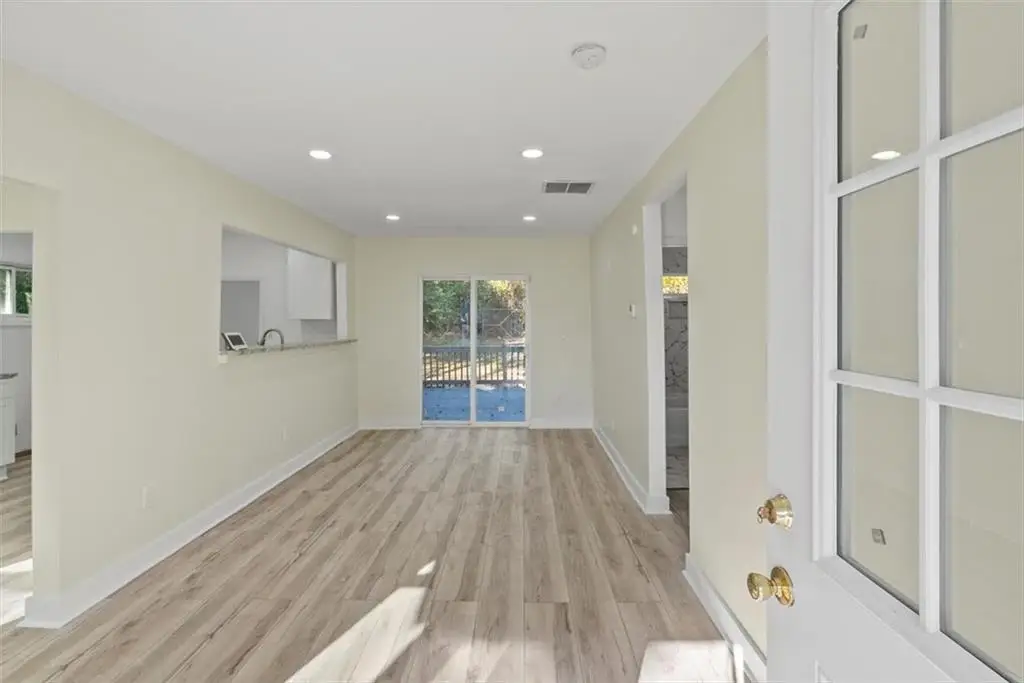 5476 Old Rockbridge Road, Stone Mountain, GA 30083 - Image #1