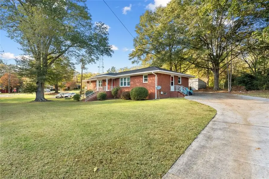 6643 Woodrow Avenue, Douglasville, GA 30134 - Image #2