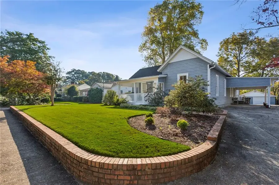 327 Stewart Avenue Nw, Marietta, GA 30064 - Image #2