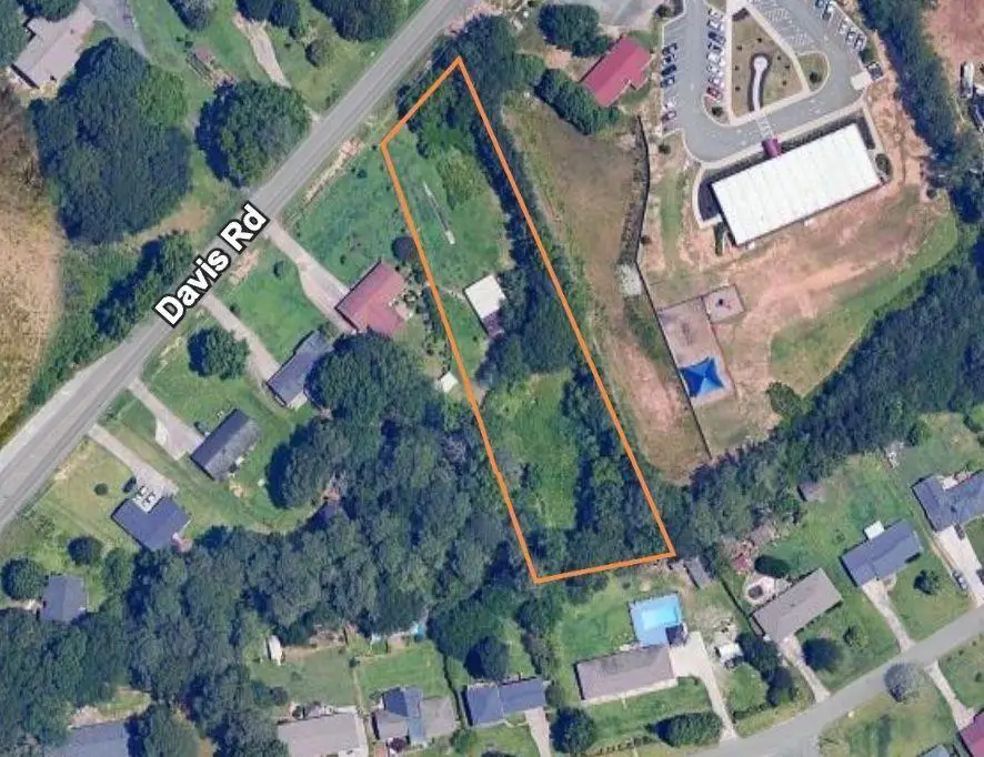 692 Davis Road, Lawrenceville, GA 30046 - Image #3