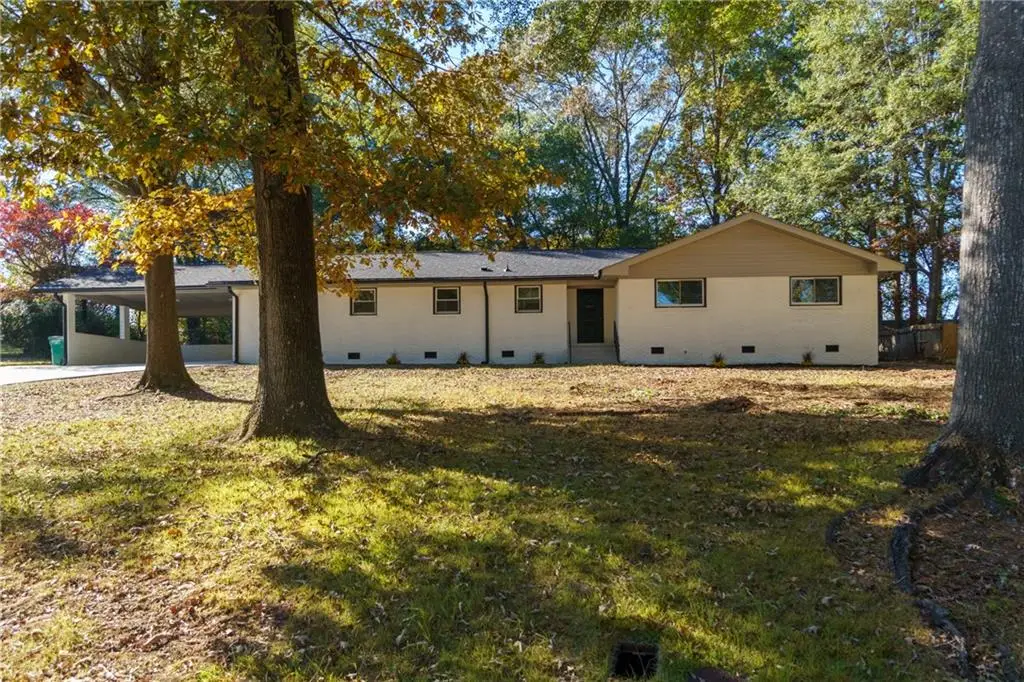 4882 Golden Drive Sw, Mableton, GA 30126 - Image #1