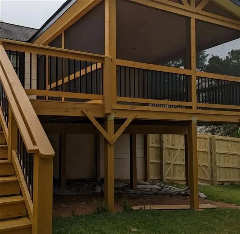 10405 Meadow Crest Lane, Alpharetta, GA 30022 - Image #3