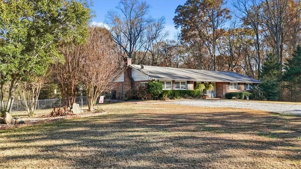 13355 Holly Road, Roswell, GA 30075 - Image #1
