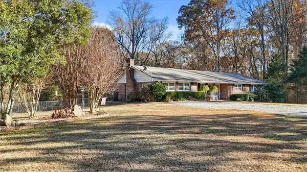 13355 Holly Road, Roswell, GA 30075