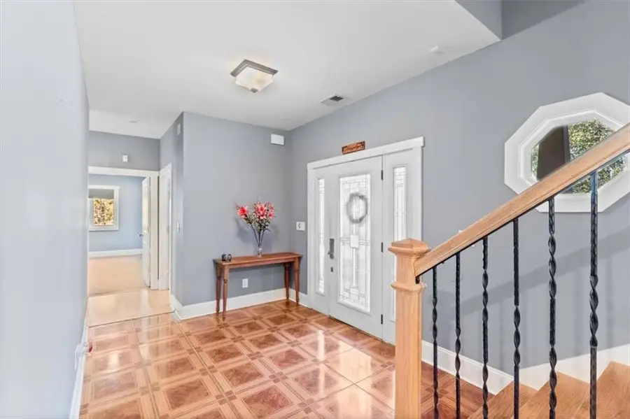 37 Oak Hill Lane Nw, Cartersville, GA 30121 - Image #3