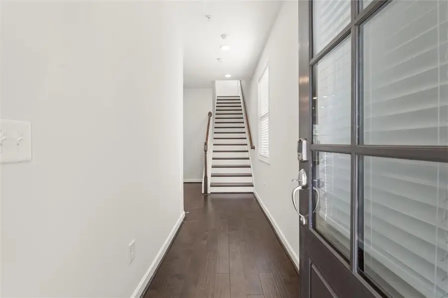 1060 Lawanna Drive, Marietta, GA 30062 - Image #2