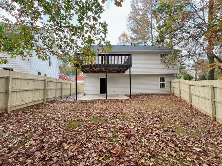 565 Paris Drive, Lawrenceville, GA 30043 - Image #2