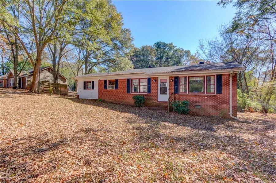 289 Bell Avenue, Hoschton, GA 30548 - Image #2