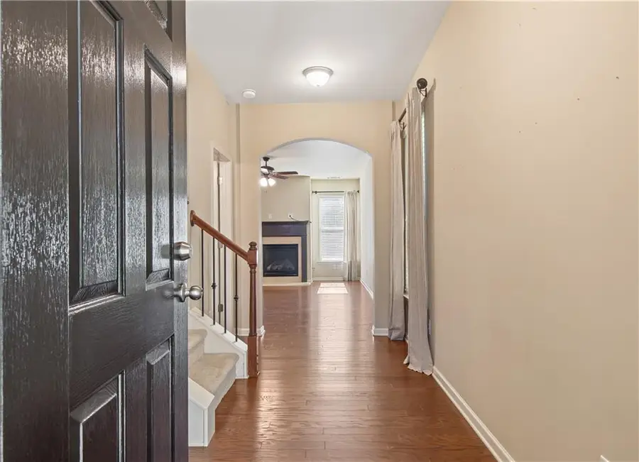 2377 Whispering Drive Nw, Kennesaw, GA 30144 - Image #2