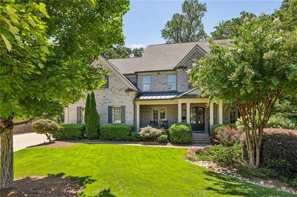 3856 Stratford Park Drive Ne, Atlanta, GA 30342 - Image #1