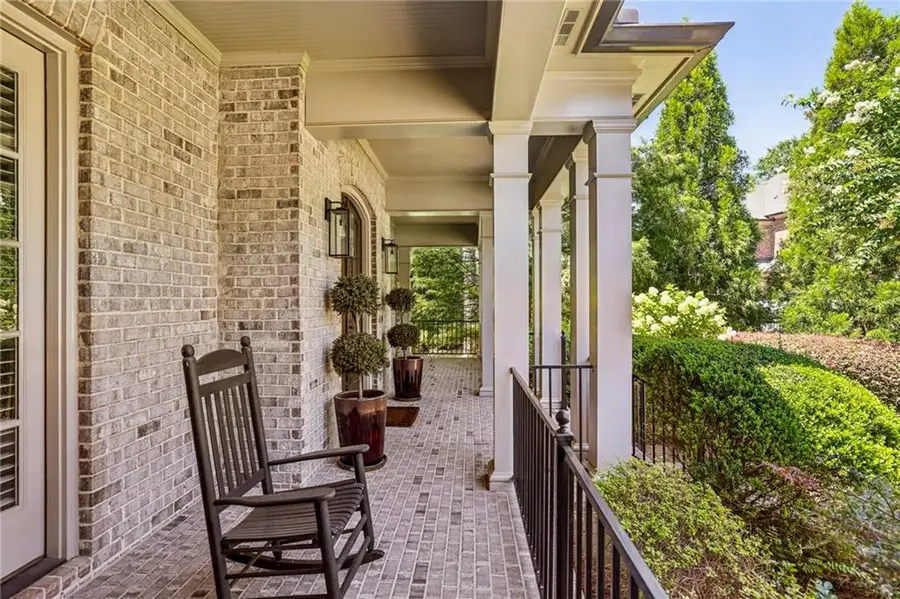 3856 Stratford Park Drive Ne, Atlanta, GA 30342 - Image #3