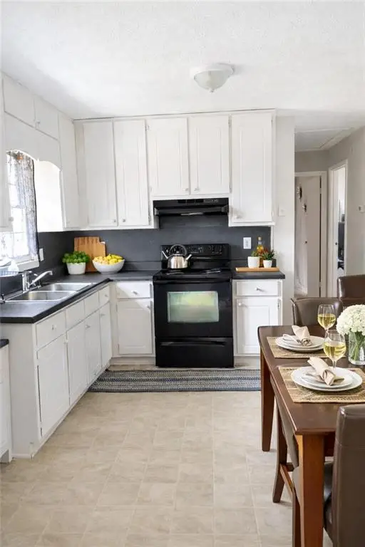 1445 E Mcintosh Road, Griffin, GA 30223 - #3