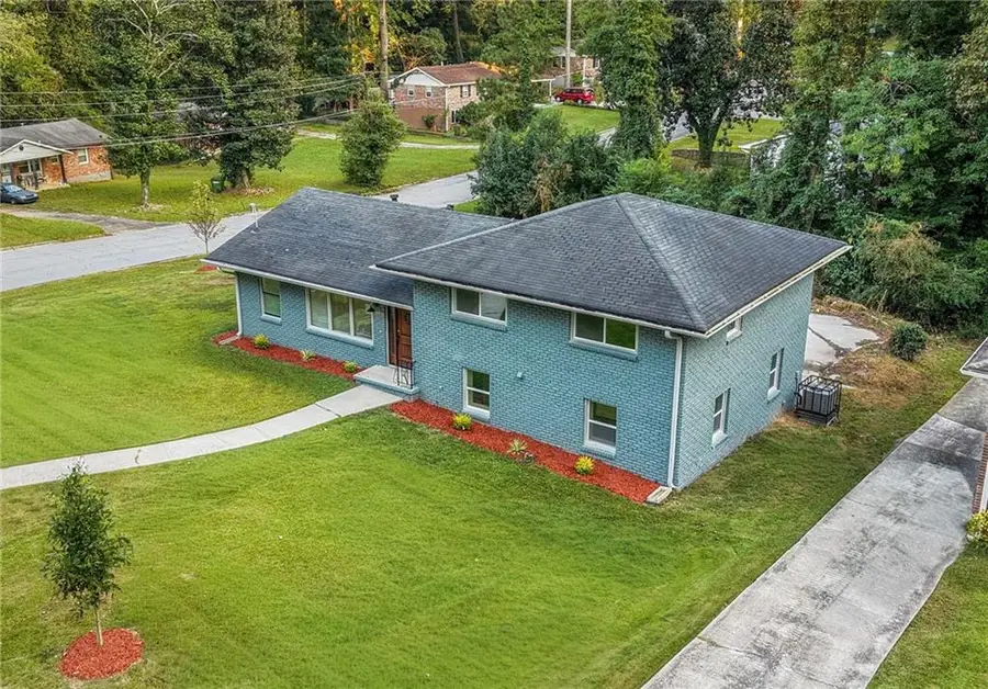 3462 Ingledale Drive Sw, Atlanta, GA 30331 - Image #2