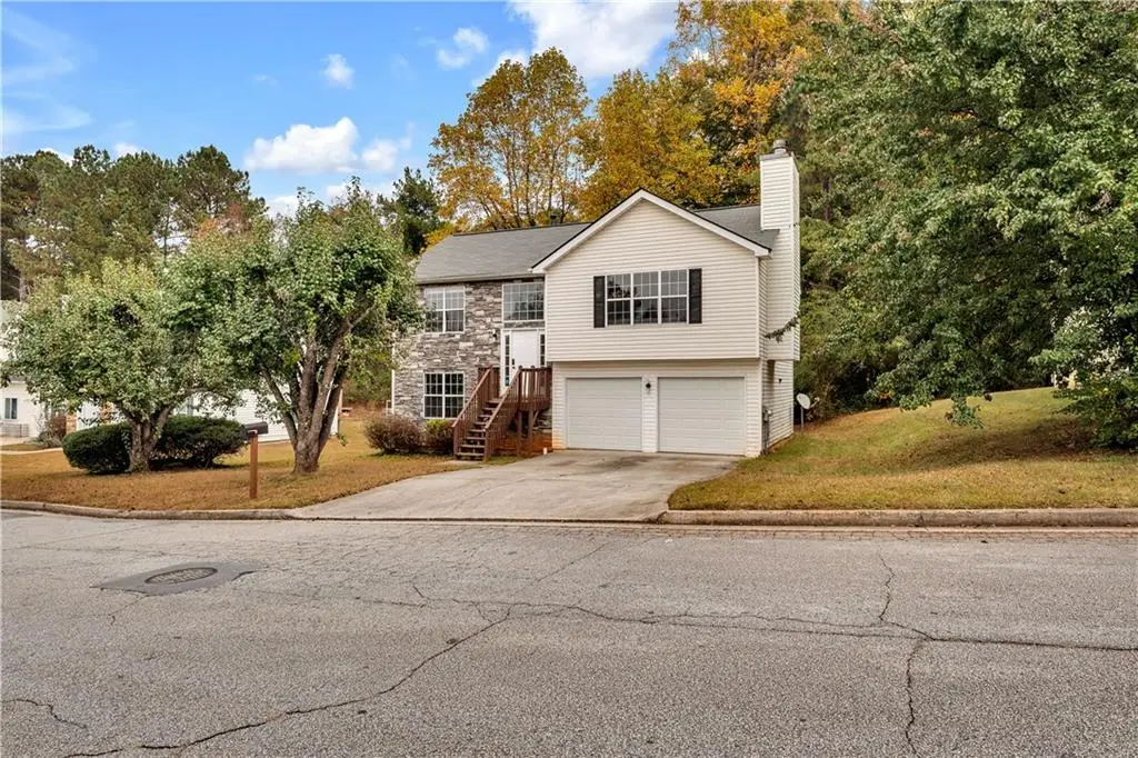 2180 Hidden Creek Dr, Decatur, GA 30035 - Image #1