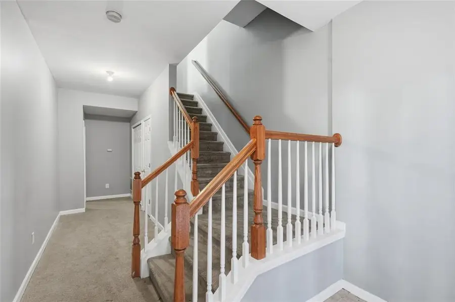 726 Celeste Lane Sw, Atlanta, GA 30331 - Image #2