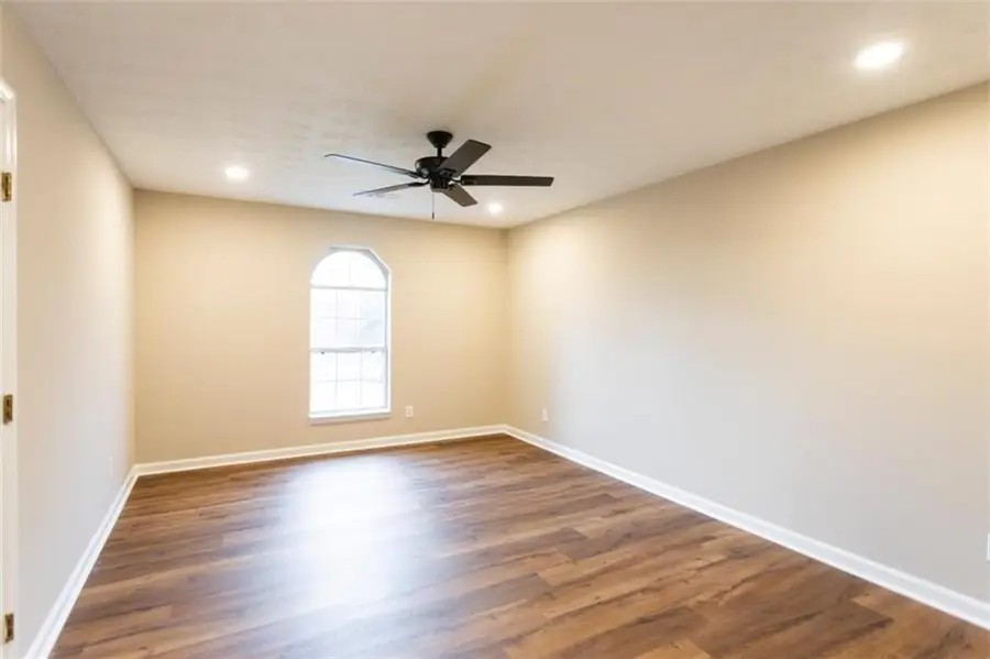 670 E Hightower Trail E, Social Circle, GA 30025 - Image #2