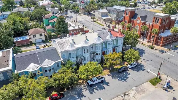 209 E Duffy Street, Savannah, GA 31401