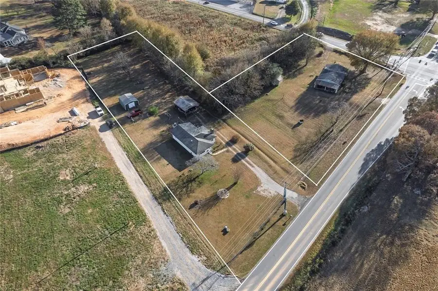 4006 N Arnold Mill Road, Woodstock, GA 30188 - Image #2