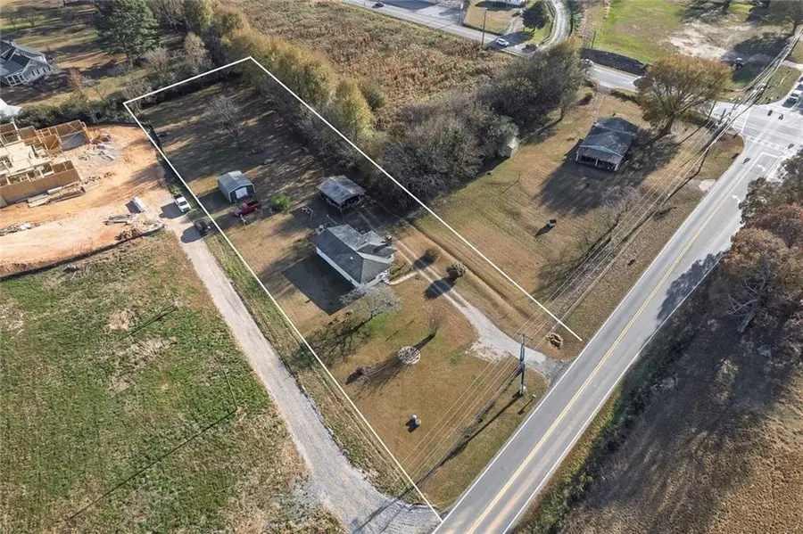 4006 N Arnold Mill Road, Woodstock, GA 30188 - Image #3