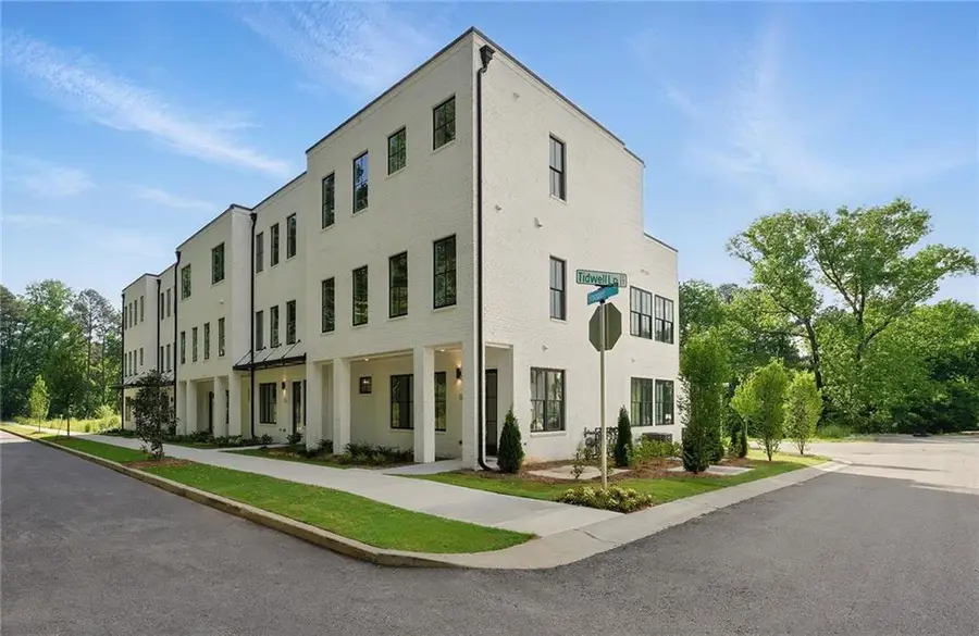 2206 Carlton Court, Atlanta, GA 30318 - Image #2