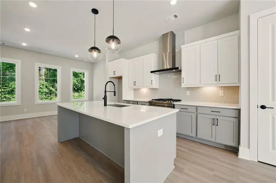 2206 Carlton Court, Atlanta, GA 30318 - Image #3