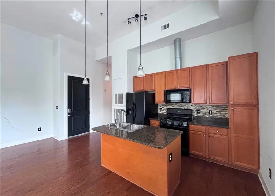 1195 Milton Terrace Se #2301, Atlanta, GA 30315 - Image #2