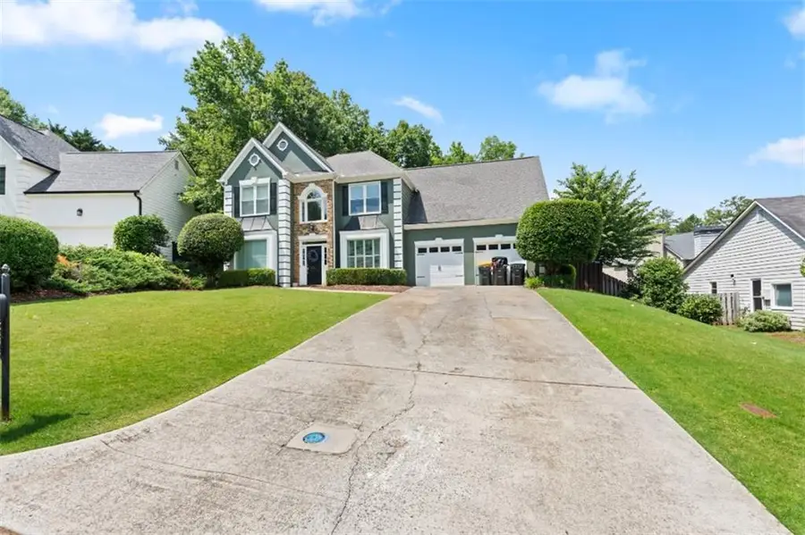 530 Camber Woods Drive, Roswell, GA 30076 - Image #2