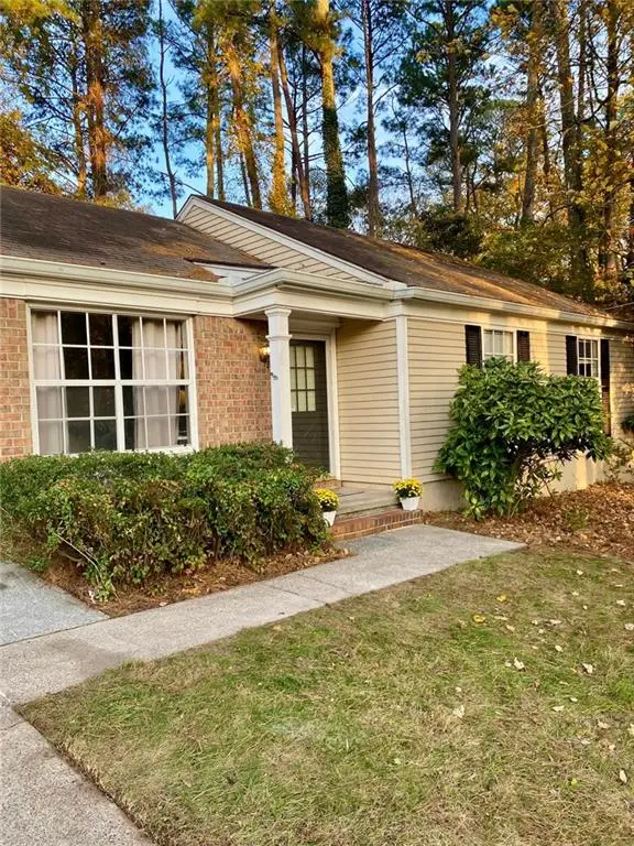 385 Birch Rill Drive, Alpharetta, GA 30022 - Image #2