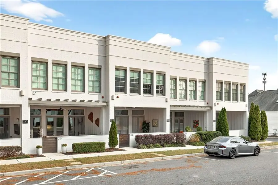 208 Sessions Street, Woodstock, GA 30188 - Image #2