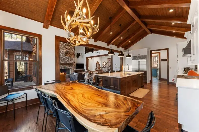 975 Blalock Lakes Drive, Newnan, GA 30263 - Image #1