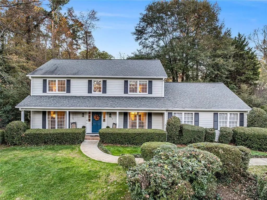 400 Robin Court, Roswell, GA 30076 - Image #1