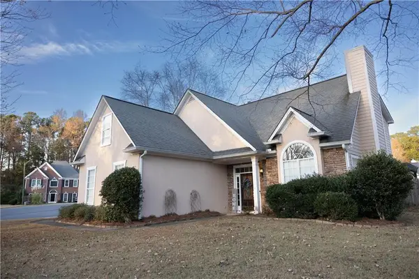 2205 Acorn Ridge, Powder Springs, GA 30127