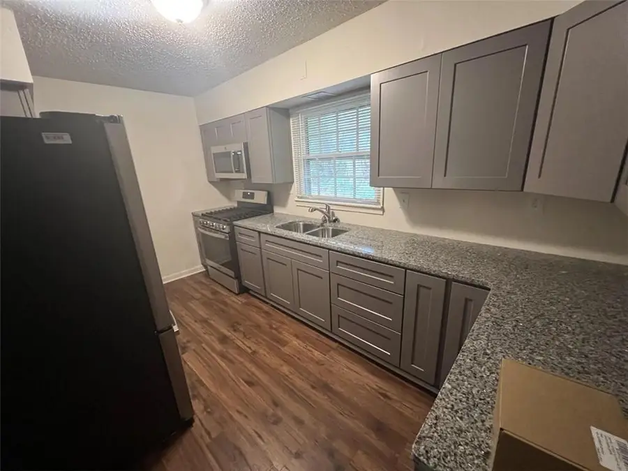 3494 Dale Lane Sw, Atlanta, GA 30331 - Image #3