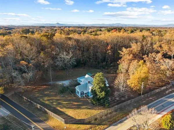 113 NW Foster Street, Cornelia, GA 30531