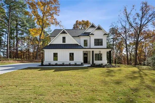 651 Chestnut Hill Road Sw, Marietta, GA 30064