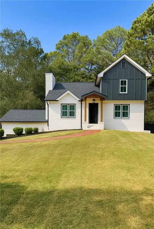 2048 Kelvin Drive, Lawrenceville, GA 30043