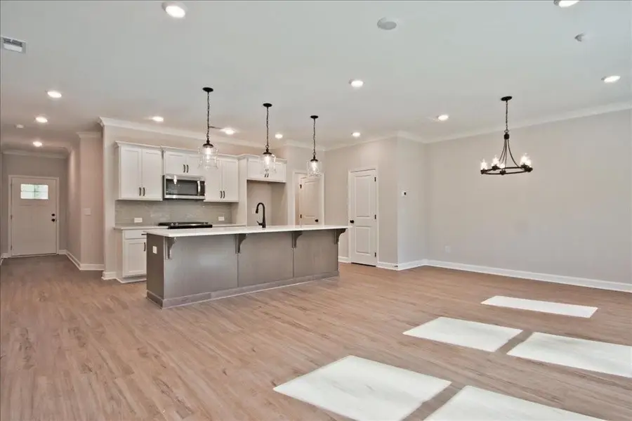 687 Sunstone Lane, Lawrenceville, GA 30043 - Image #3