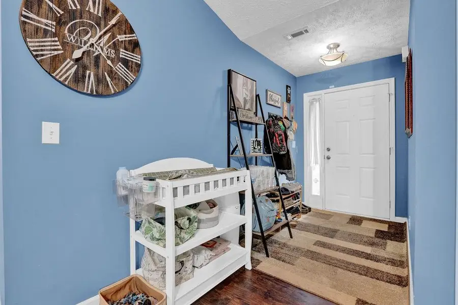 5421 Hunnington Mill Drive, Flowery Branch, GA 30542 - Image #3