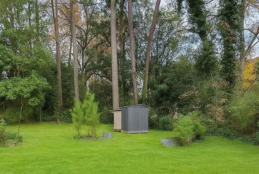 2842 Delowe Drive, East Point, GA 30344 - Image #2