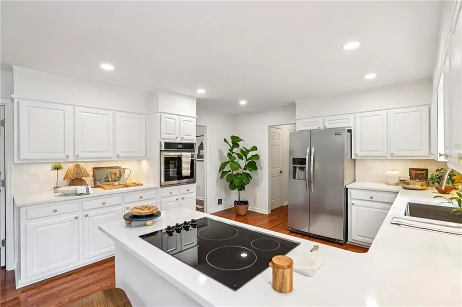 2268 Woodsfield Lane Ne, Marietta, GA 30062 - Image #3