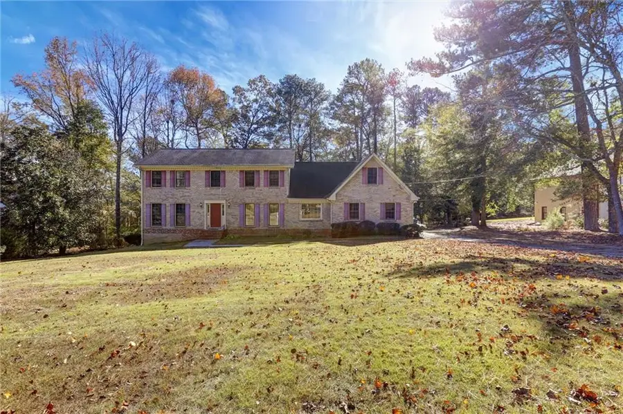 4806 Dean Lane Sw, Lilburn, GA 30047 - Image #2