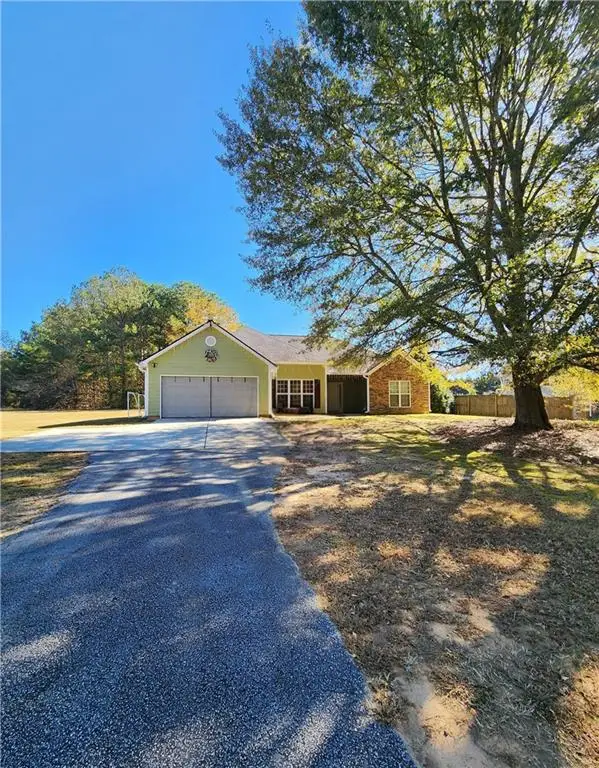 3920 Rosebud Road, Loganville, GA 30052