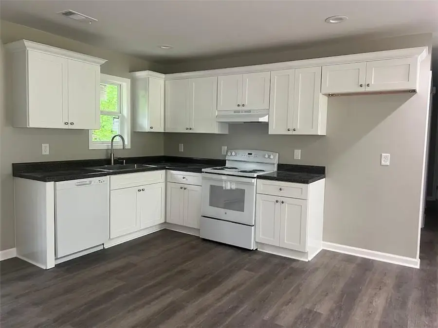 1996 Chestnut Log Drive, Lithia Springs, GA 30122 - Image #2