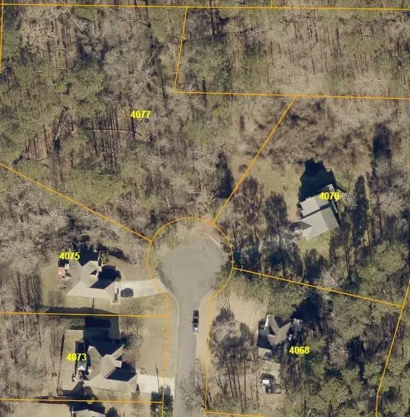 4077 N Shores Drive Nw, Acworth, GA 30101 - Image #1