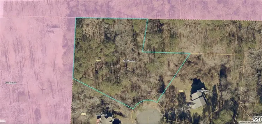 4077 N Shores Drive Nw, Acworth, GA 30101 - Image #2