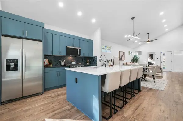 581 Woods Drive Nw, Atlanta, GA 30318