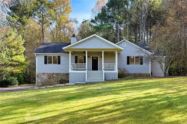 228 Holly Creek Way, Woodstock, GA 30188