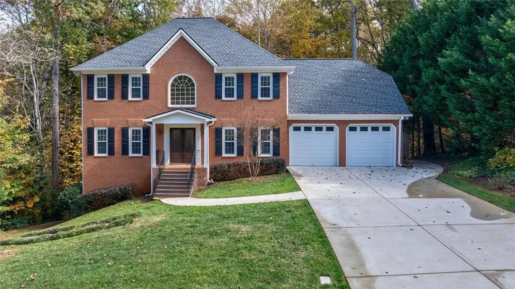 105 Beech Tree Lane, Roswell, GA 30075 - Image #1