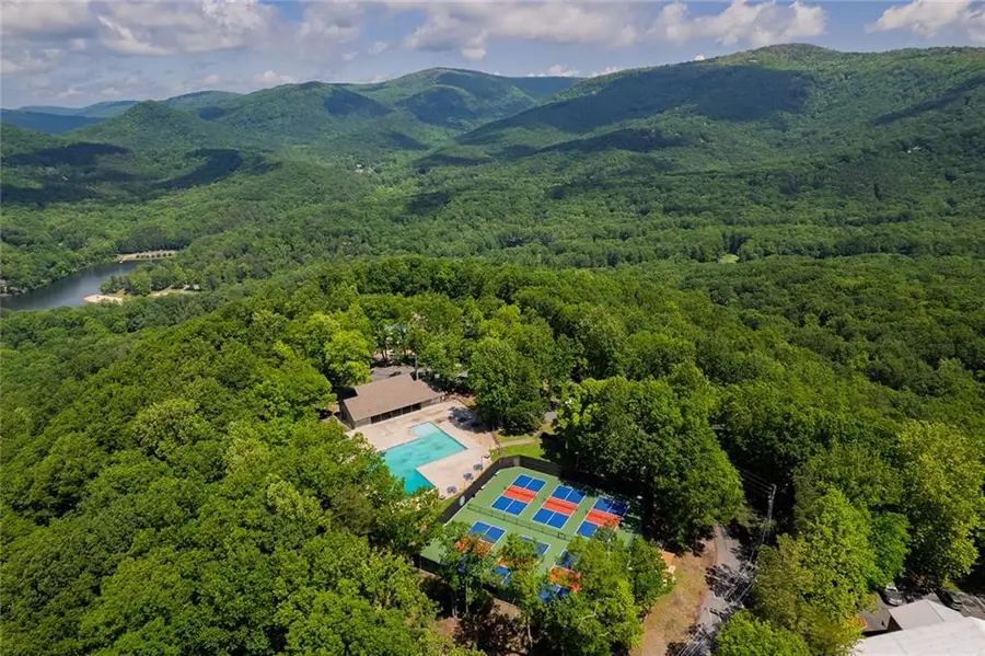 9806 Fairway Drive, Jasper, GA 30143 - Image #3