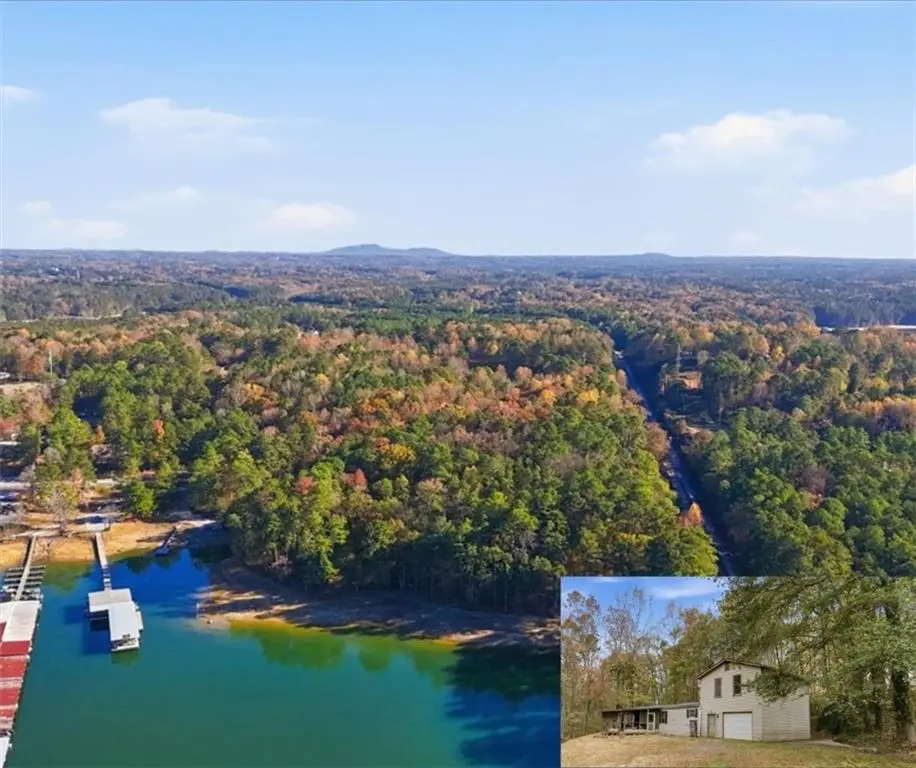 5186 W Holiday Court Se, Acworth, GA 30102 - Image #1